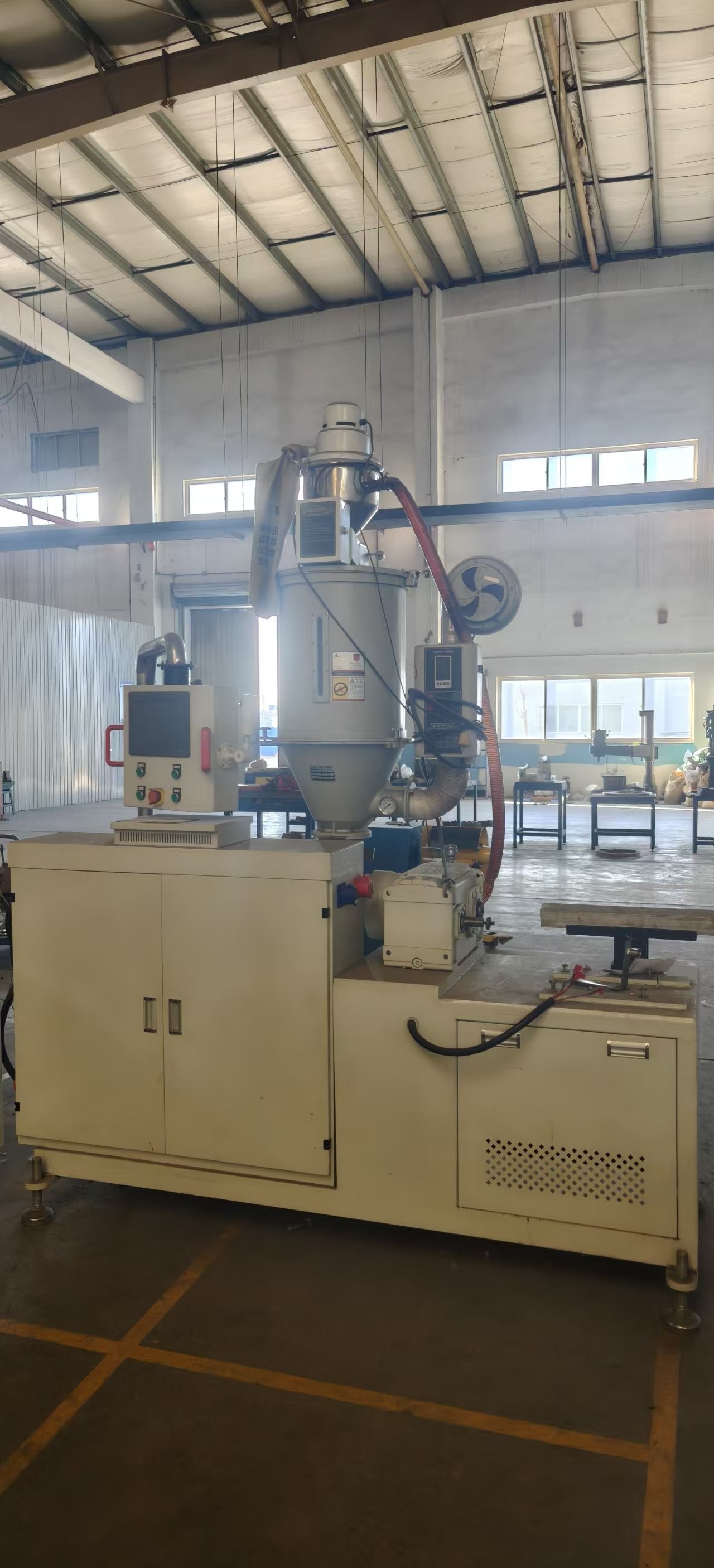 Extrusion machine / 挤出机